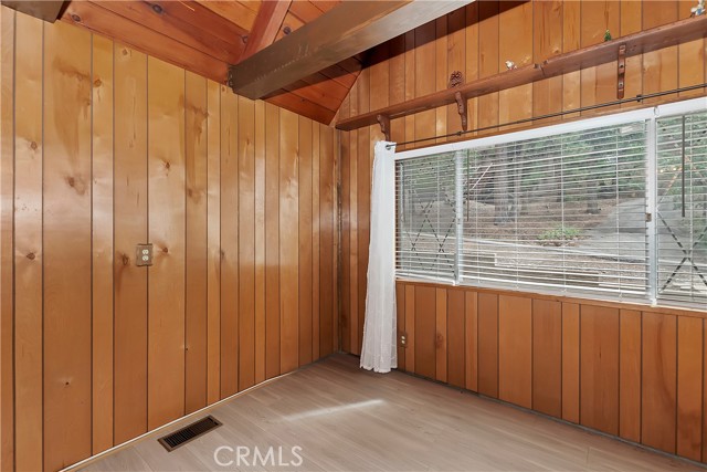 Detail Gallery Image 12 of 35 For 1168 S Sheephorn Rd, Big Bear City,  CA 92314 - 2 Beds | 1 Baths