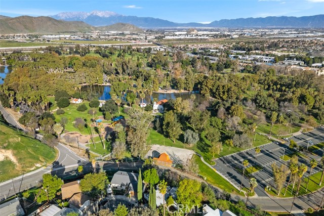 Detail Gallery Image 36 of 41 For 4121 Park View, Riverside,  CA 92501 - 3 Beds | 2/1 Baths