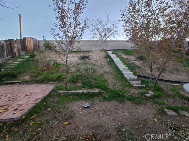 Detail Gallery Image 13 of 50 For 1160 Garnet, Palmdale,  CA 93550 - 4 Beds | 3 Baths