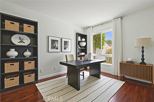 11467 Tampa Avenue, Porter Ranch CA: https://media.crmls.org/medias/31b16cb2-1f9e-417e-8458-a63d9c9b83e6.jpg