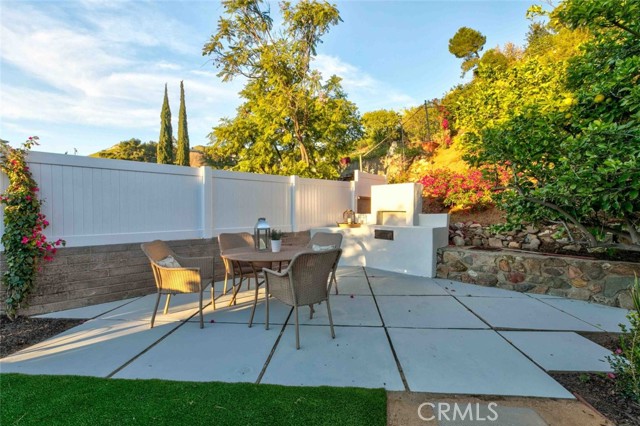 Detail Gallery Image 48 of 65 For 8372 Outland View Dr, Sun Valley,  CA 91352 - 3 Beds | 2/1 Baths