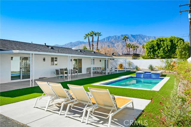 Detail Gallery Image 14 of 42 For 2802 E Venetia Rd, Palm Springs,  CA 92262 - 3 Beds | 2 Baths