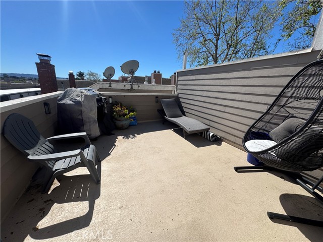 Detail Gallery Image 16 of 22 For 2409 Country, Santa Maria,  CA 93455 - 2 Beds | 2 Baths