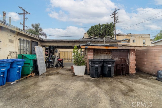 7117 Malabar Street, Huntington Park CA: https://media.crmls.org/medias/31b3cf18-530c-4c6e-957e-ca0a9e1cd953.jpg