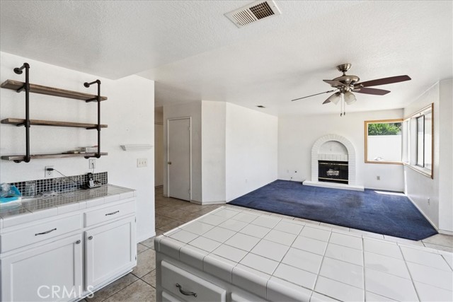 7524 Sunny Ridge, Highland CA: https://media.crmls.org/medias/31b4324a-f2a9-437e-bb1b-e1c26f5baa99.jpg