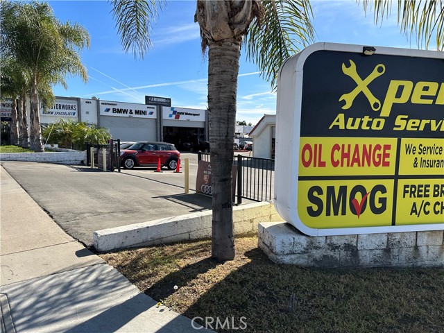 420 E Whittier Boulevard, La Habra, California 90631, ,Commercial Lease,For Rent,420 E Whittier Boulevard,CRPW25040575