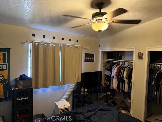 6258 N Glenn Avenue, Fresno CA: https://media.crmls.org/medias/31b50e48-5d8b-4c32-8e2a-8914c96c3008.jpg