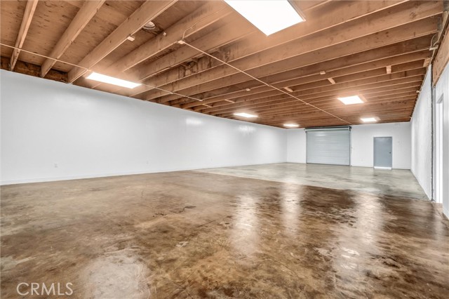 520 W Pacific Coast Highway, Long Beach CA: https://media.crmls.org/medias/31b54414-3973-4d1a-a5af-aa3b7e7a4bef.jpg
