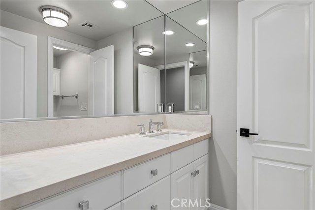 19021 Canyon Drive, Villa Park CA: https://media.crmls.org/medias/31b638f5-e77a-4862-a5d1-a1b54247246b.jpg