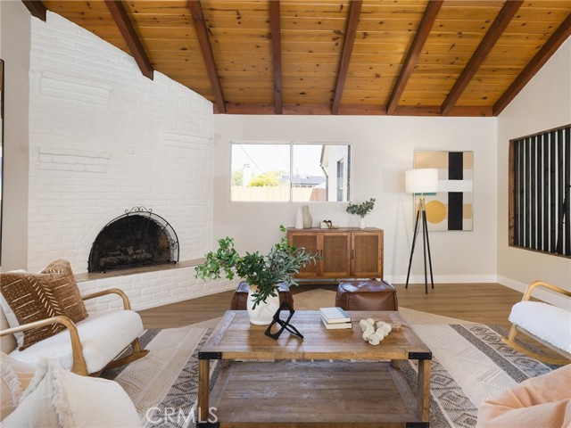 5526 Halison St, Torrance CA: https://media.crmls.org/medias/31b67058-201a-40a0-ada6-e3cd68cd80bc.jpg