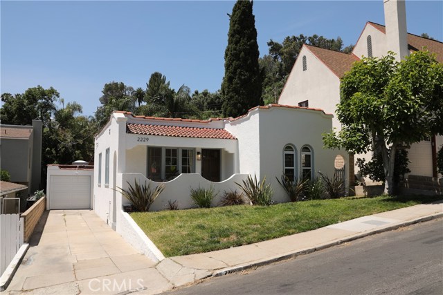 2229 Silver Ridge Ave, Los Angeles, CA 90039