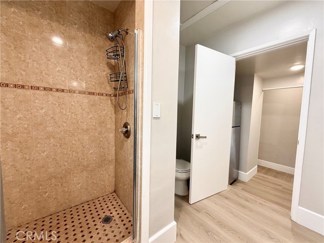 Detail Gallery Image 32 of 72 For 24204 Calvert, Woodland Hills,  CA 91367 - 6 Beds | 3 Baths