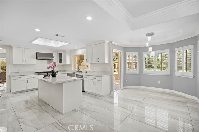 Detail Gallery Image 10 of 59 For 4935 Doreen, Temple City,  CA 91780 - 5 Beds | 4 Baths