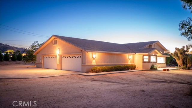 8920 Del Monte Avenue, Yucca Valley CA: https://media.crmls.org/medias/31b7eefb-9f7f-4eab-94a5-e4d31ebed87c.jpg