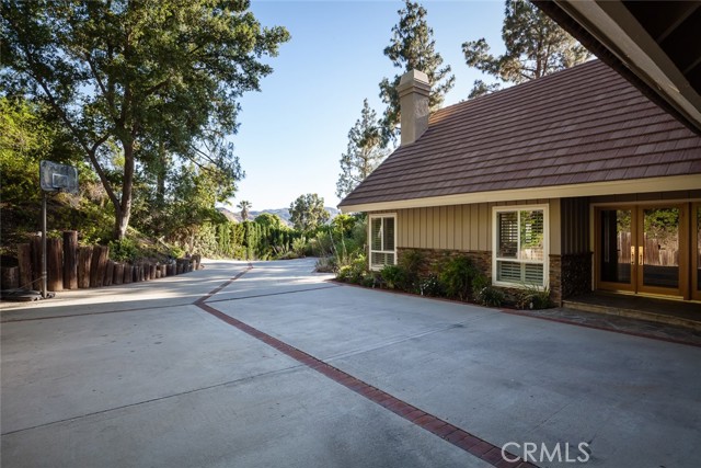 Detail Gallery Image 4 of 29 For 4134 Towhee Dr, Calabasas,  CA 91302 - 5 Beds | 3 Baths