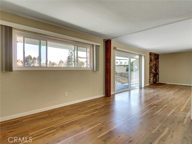 22627 Nadine Circle, Torrance CA: https://media.crmls.org/medias/31b83aed-9c71-480d-88ed-5c6508790ff3.jpg