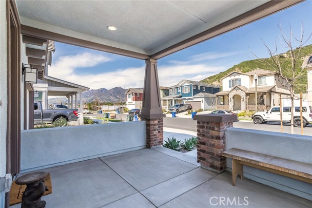 326 Buttercup Street photo 2