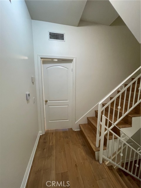 Detail Gallery Image 38 of 50 For 4612 Vista Del Monte Ave #6,  Sherman Oaks,  CA 91403 - 3 Beds | 3 Baths