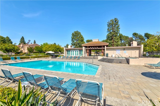 8629 Buena Tierra Place, Buena Park CA: https://media.crmls.org/medias/31b94b4f-b30a-4bef-89cc-4bbf626f2af2.jpg