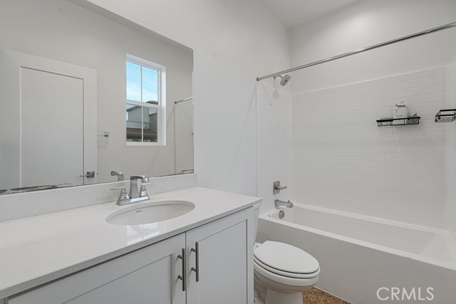 Detail Gallery Image 15 of 27 For 629 S Mosaic, Anaheim,  CA 92805 - 2 Beds | 2/1 Baths