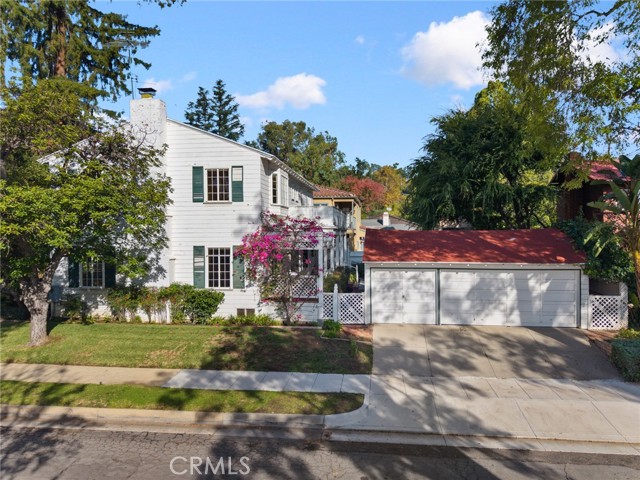 Detail Gallery Image 10 of 53 For 1534 Linda Vista Ave, Pasadena,  CA 91103 - 4 Beds | 2/1 Baths