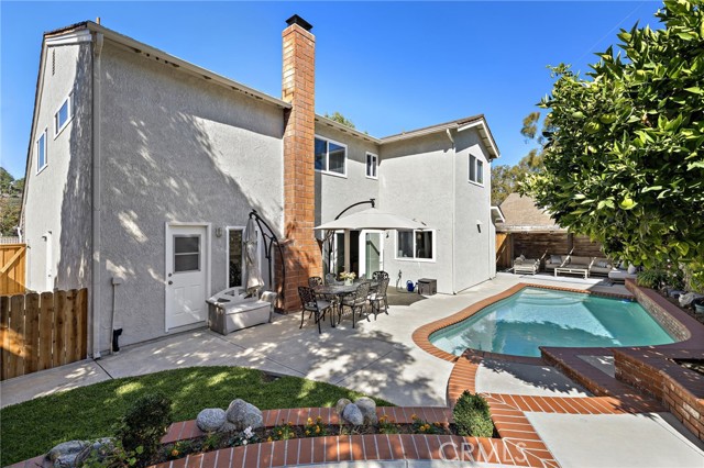 Detail Gallery Image 21 of 37 For 21822 Shenandoah, Lake Forest,  CA 92630 - 4 Beds | 2/1 Baths