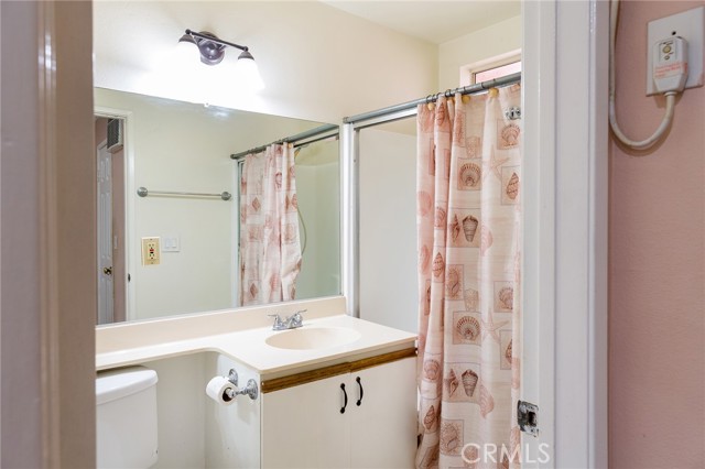 147 West Acacia Avenue, 142 photo 7