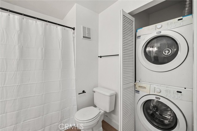 Detail Gallery Image 10 of 21 For 505 W 5th St #204,  Long Beach,  CA 90802 - 2 Beds | 2 Baths