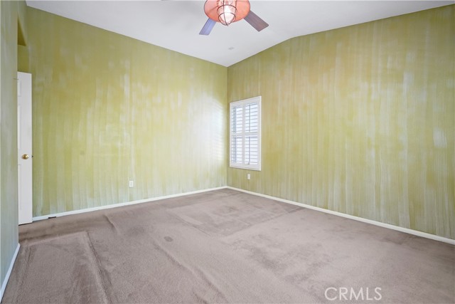 28445 Silverking Trail, Saugus CA: https://media.crmls.org/medias/31bb9786-4a45-4c4f-b035-9be70e9d793a.jpg