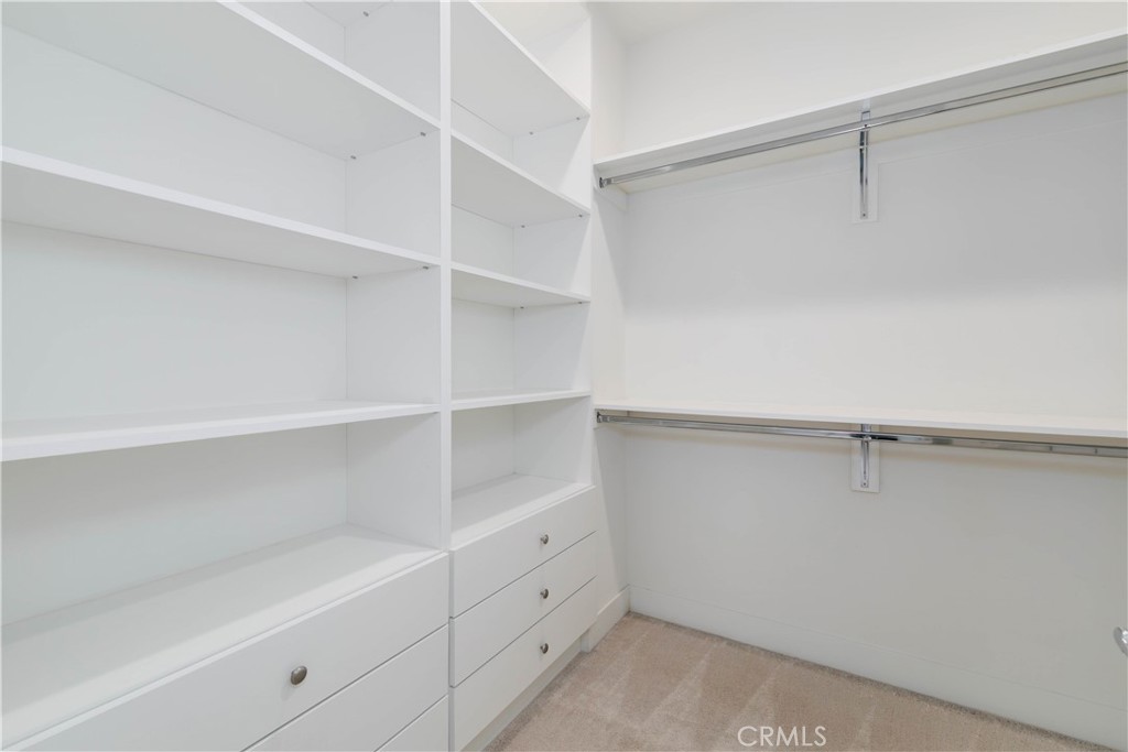 MLS #WS25237503 image #20