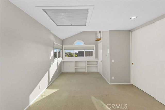Detail Gallery Image 18 of 40 For 3800 Topside Ln, Corona Del Mar,  CA 92625 - 4 Beds | 3/1 Baths