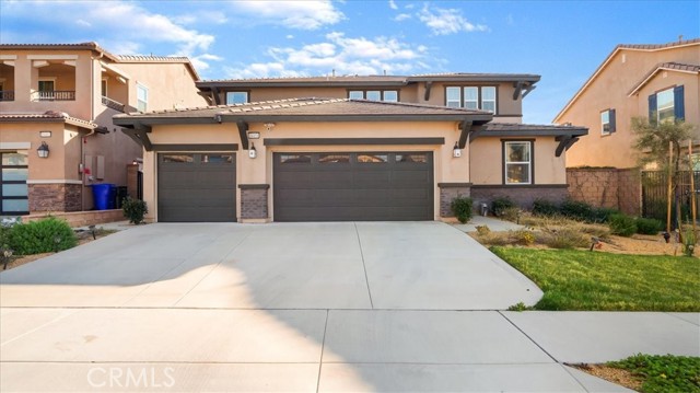 Detail Gallery Image 1 of 1 For 16451 Cedar View Ln, Fontana,  CA 92336 - 6 Beds | 5/1 Baths