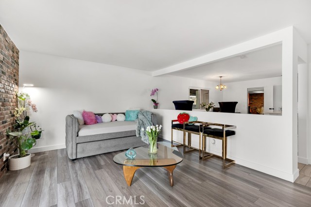 2894 Helm Street, Simi Valley CA: https://media.crmls.org/medias/31bca70c-f818-4e7b-917d-2f3d49538c84.jpg