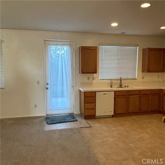 Detail Gallery Image 4 of 23 For 1538 Apple Canyon Rd, Beaumont,  CA 92223 - 5 Beds | 3 Baths