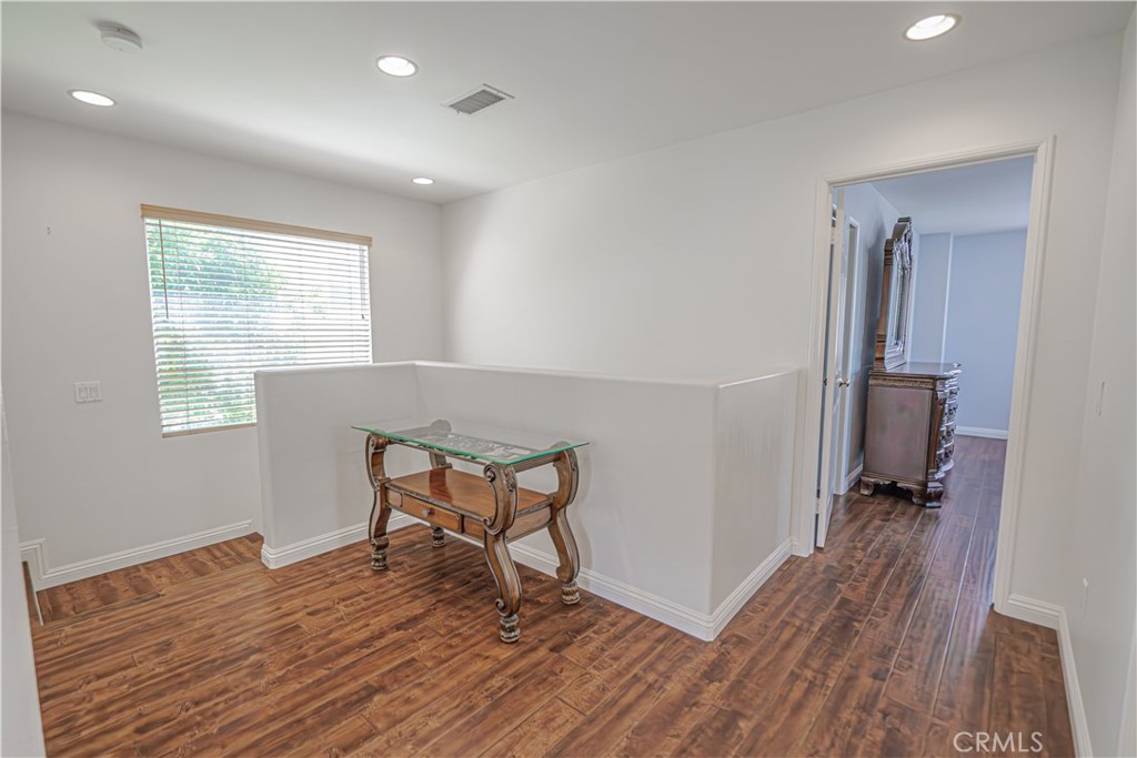 MLS #SR25237735 image #12