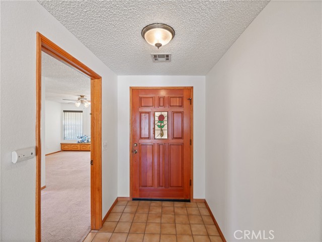 Detail Gallery Image 4 of 50 For 14986 Shady Elm Ln, Helendale,  CA 92342 - 3 Beds | 2 Baths