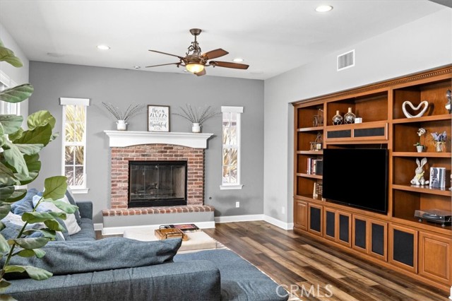 Image 9 of 75 For 2453 Lapis Road