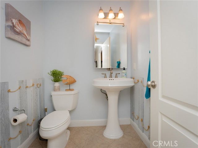 Detail Gallery Image 15 of 71 For 10536 Cole Rd, Whittier,  CA 90604 - 5 Beds | 2/1 Baths