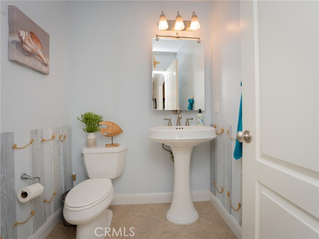 Detail Gallery Image 15 of 71 For 10536 Cole Rd, Whittier,  CA 90604 - 5 Beds | 2/1 Baths