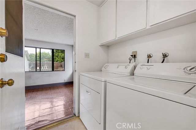 12458 Herrick Avenue photo 8
