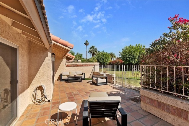 82297 Cochran Drive, Indio CA: https://media.crmls.org/medias/31c1c2c4-6549-4808-b722-0f5bed332f45.jpg