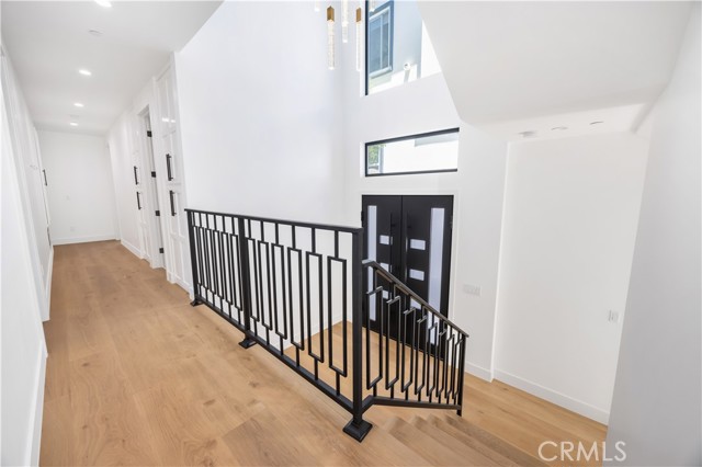 926 17th St, Hermosa Beach CA: https://media.crmls.org/medias/31c208d1-5be7-4287-9f86-5d1995974454.jpg