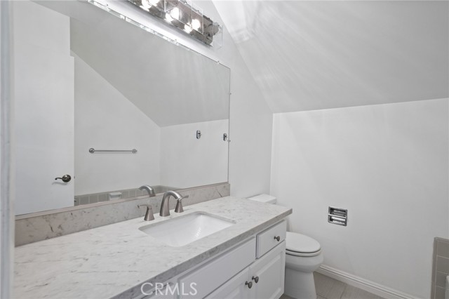 26424 Senator Avenue, Harbor City CA: https://media.crmls.org/medias/31c27c24-827a-4352-8708-24724e0dcf81.jpg