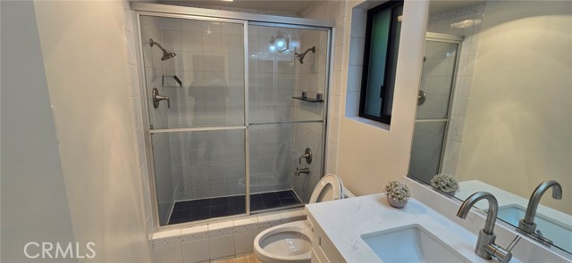 1364 Park Plaza Drive, Long Beach CA: https://media.crmls.org/medias/31c42594-6113-4126-935e-9b4f31b0a5ef.jpg