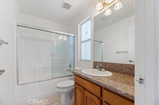 Detail Gallery Image 9 of 21 For 1927 Strathmore #G,  San Gabriel,  CA 91776 - 3 Beds | 3 Baths