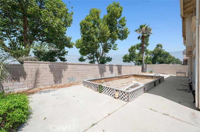 6196 Trappeto Drive, Fontana, California 92336, 6 Bedrooms Bedrooms, ,3 BathroomsBathrooms,Single Family Residence,For Sale,Trappeto,CV24128914