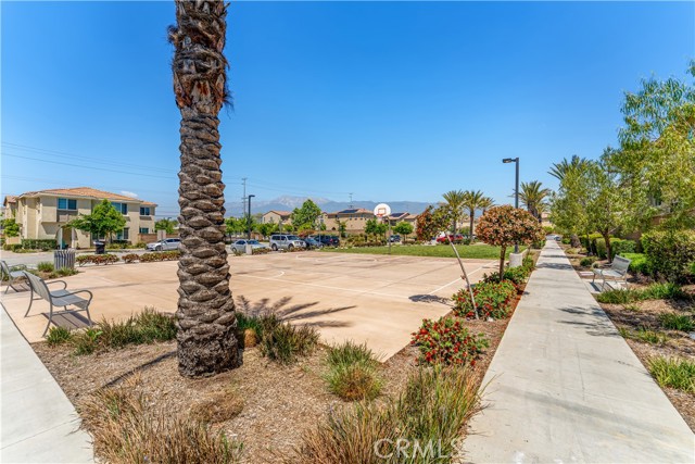 Detail Gallery Image 47 of 59 For 7155 Citrus Ave #315,  Fontana,  CA 92336 - 3 Beds | 2/1 Baths