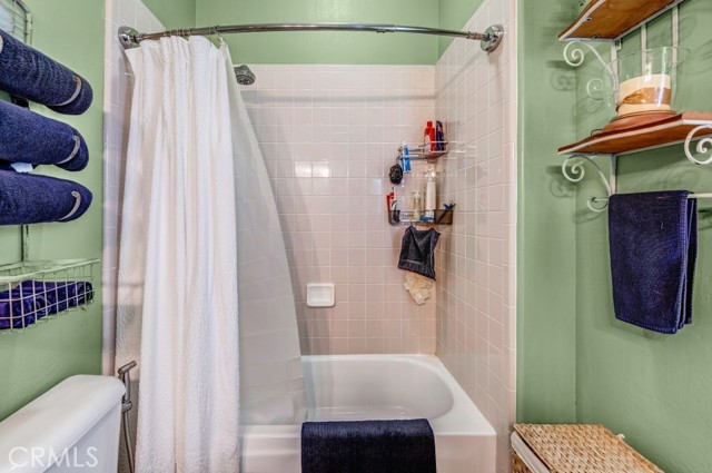 Detail Gallery Image 25 of 38 For 10727 Iron Creek Ave, Bakersfield,  CA 93312 - 4 Beds | 2 Baths