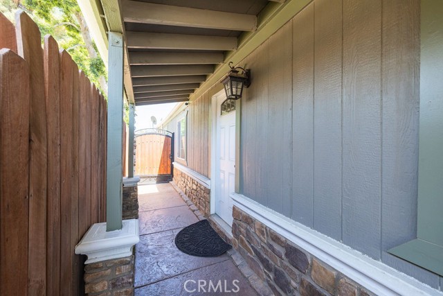 700 E Washington Street, Colton CA: https://media.crmls.org/medias/31c55461-4b22-491f-8efb-bf96dfc4635b.jpg