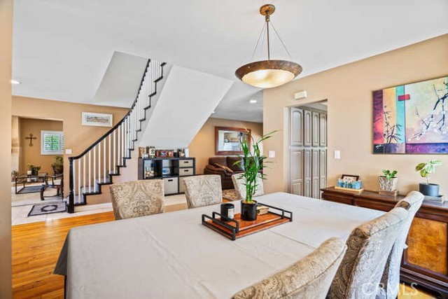732 Cordova Avenue, Glendale CA: https://media.crmls.org/medias/31c5f02b-3507-420a-a0c3-5231accea786.jpg